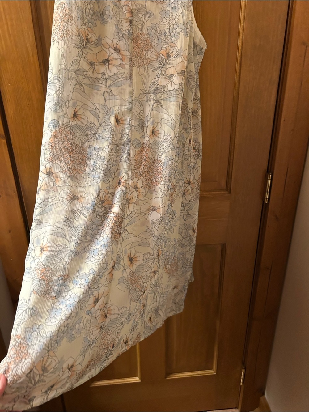 Tommy Hilfiger Ivory Floral Midi Dress with Peach & Light Blue Accents 🍎 - Picture 5 of 5
